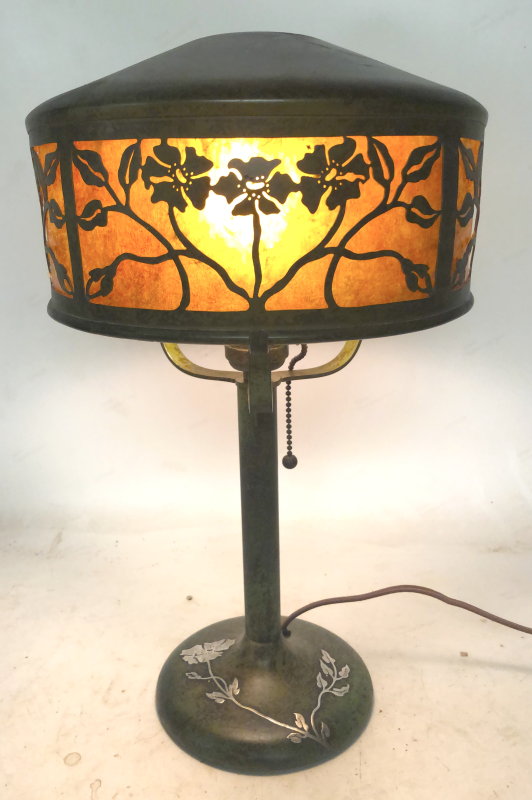 Dogwood Lamp 5501A