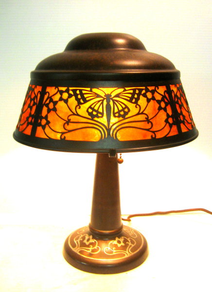 Luna Moth lamp 5556